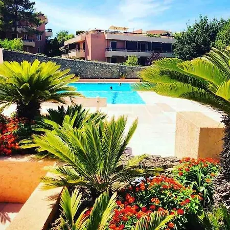Appt Standing Sttropez Terrasse Piscine Parking アパート *