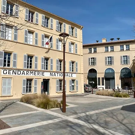 Appt Standing Sttropez Terrasse Piscine Parking